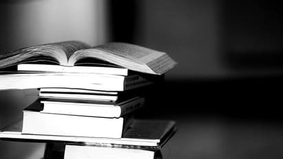 കൊലപാതകക്കേസ് പ്രതികളടക്കം തടവുകാലത്ത് പൂര്ത്തിയാക്കുന്നത് ബിരുദവും ബിരുദാനന്തര ബിരുദവും, മാറ്റം കുറിച്ച് ജയില്