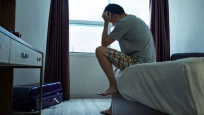 കാലുകള് നീലനിറമായി; ആശുപത്രിയിലേക്ക് ഓടിച്ചെന്നപ്പോള് അറിഞ്ഞത്...