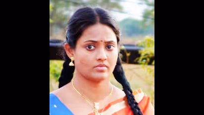 நடிகை முதல் மா நித்தியானந்த மாயி ஆக மாறியது வரை... ரஞ்சிதாவின் அசத்தல் புகைப்படங்கள்...!