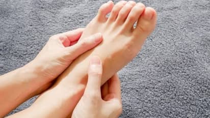 Blurry Vision : കൈകാലുകളില്‍ മരവിപ്പും കാഴ്ച മങ്ങലും; കാരണം ഇതാകാം