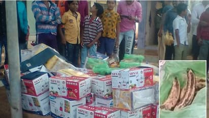 इलेक्शन हारने के बाद नेताजी ने वोटरों से छीन ली गिफ्ट, कोई मिक्सी, कोई सड़े केले तो कोई आधी शराब की बोतल लौटाने पहुंचा