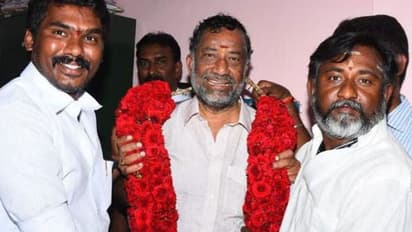 நிலத்தை அபகரித்துவிட்டு கொலை செய்துவிடுவதாக மிரட்டுகிறார்...? ஓபிஎஸ் சகோதரர் மீது பரபரப்பு புகார்