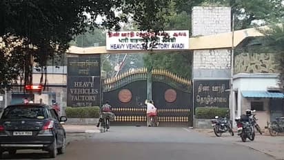 ஆவடியில் பயங்கரம்..! ஆயுத தொழிற்சாலை காவலாளி சரமாரியாக சுட்டுக்கொலை..!