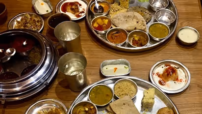 শাস্ত্র অনুযায়ী জেনে নিন, কোন দিনে কোন খাবার খাওয়া উচিৎ