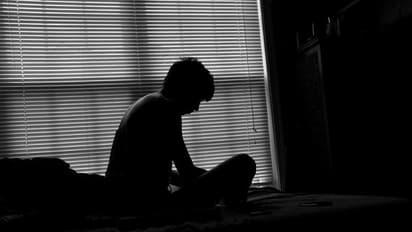 చచ్చిపోతే ఎలా ఉంటుందో..? గూగుల్ లో సెర్చ్ చేసి మరీ..