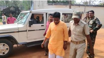 ঘুরতে নিয়ে গিয়ে ছাত্রীকে লাগাতার ধর্ষণ, বেলদায় গ্রেফতার প্রধান শিক্ষক