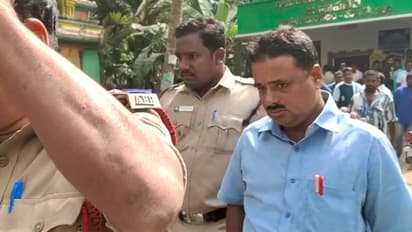 స్టూడెంట్స్ పై లైంగిక వేధింపులు... కీచక టీచర్ అరెస్ట్