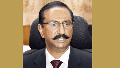 'BBMP ಆಯುಕ್ತರು ಅನಕ್ಷರಸ್ಥರಾ?’ ಹೈಕೋರ್ಟ್ ಕೆಂಡಾಮಂಡಲ