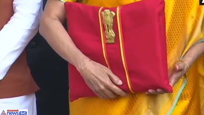 ಮೊದಲ ಬಜೆಟ್ ಮಂಡನೆಯಾಗಿದ್ದು ಯಾವಾಗ? ಸಮಯ ಬದಲಾಗಿದ್ದು ಹೇಗೆ? ಇಲ್ಲಿದೆ ಇಂಟರೆಸ್ಟಿಂಗ್ ಮಾಹಿತಿ!