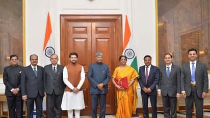 Budget, Budget 2020-21, Budget 2020, Railway Budget 2020, General Budget 2020, Finance Minister Nirmala Sitharaman, Finance Minister, Nirmala Sitharaman, Red Bag, Bahikhata, Modi Government, Modi Government Budget, Rashtrapati Bhavan, Parliament,बजट, बजट 2020-21, बजट 2020, रेल बजट 2020, आम बजट 2020, Highlights and live updates