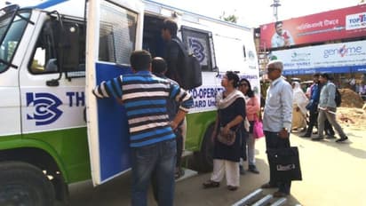 ব্যাঙ্ক ধর্মঘটের দুর্ভোগ কমাতে চলমান এটিএম বর্ধমানে