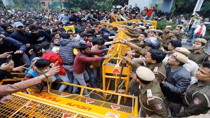 जामिया मिल्लिया इस्लामिया ने यूनिवर्सिटी कैंपस में प्रदर्शनों पर लगाई रोक