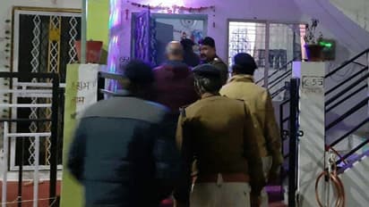 शादी की तारीख तय होते ही सनकी आशिक ने रेप के बाद की लड़की की हत्या, रोड पर लाश रख रोते रहे घरवाले