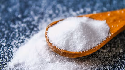 ഉപ്പ് അമിതമായി കഴിച്ചാൽ ശരീരത്തിൽ സംഭവിക്കുന്നത്...