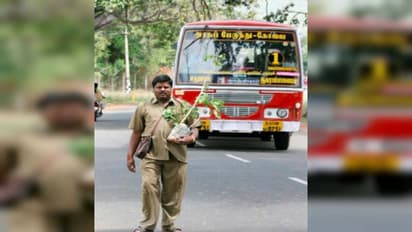 ২০ বছরে ৪০ বার বদলি শুধুমাত্র গাছ লাগানোর জন্য, তবু দমানো যায়নি যোগানাথনকে