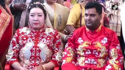 Love blossoms between India and China amidst Coronavirus scare