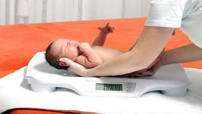 एक अध्यन के अनुसार जन्म के समय अगर बच्चे का वजन कम है, तो शारीरिक क्षमता कमजोर हो सकती है