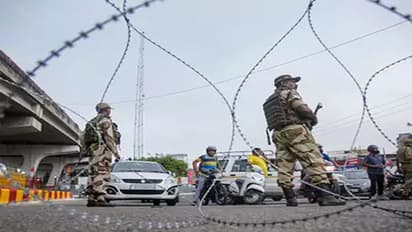 Jammu and Kashmir 370ನೇ ವಿಧಿ ರದ್ದು ಬಳಿಕ 34 ಜನರಿಂದ ಕಾಶ್ಮೀರದಲ್ಲಿ ಆಸ್ತಿ ಖರೀದಿ!