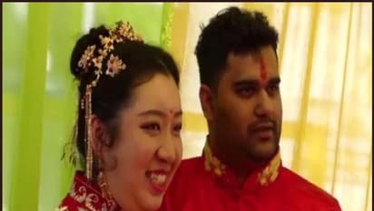 കൊറോണയെയും അതിര്ത്തികളെയും മറികടന്ന് ഒരു ചൈനീസ് ഇന്ത്യന് വിവാഹം