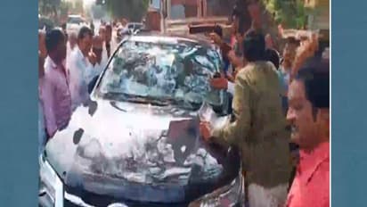 వైసిపి ఎంపీపై దాడికి టిడిపి విద్యార్థి విభాగం ప్రయత్నం... 20మందిపై కేసు