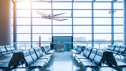 জুনের মাঝামাঝি থেকে চলতে পারে আন্তর্জাতিক বিমান, অন্তর্দেশীয় যাত্রীদের থাকতে হবে না কোয়ারেন্টাইনে