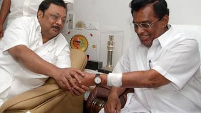 மு.க.அழகிரி இருக்கும் போது மு.க.ஸ்டாலினை தலைவராக்க எதிர்ப்பு தெரிவித்த வீரபாண்டி ஆறுமுகம்... ராமதாஸ் பகீர் தகவல்..!