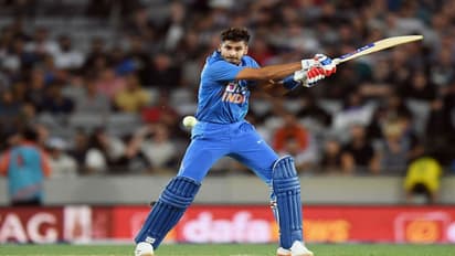 শ্রেয়সের শতরান, রাহুলের দুরন্ত ব্যাটিং, নিউজিল্যান্ড-এর সামনে কঠিন টার্গেট দিল ভারত