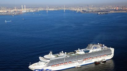 కరోనాఎఫెక్ట్: విశాఖ షిప్యార్డ్కు చైనా నౌకకు నో ఎంట్రీ