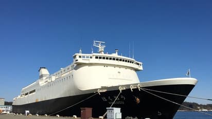 করোনা ভাইরাস আক্রান্তদের জন্য এল ১৭ হাজার টনের জাহাজ, জাপান সরকারের কীর্তি দেখে থ সকলে