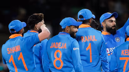 మూడో వన్డే ప్రివ్యూ: వైట్ వాష్ పై కివీస్, పరువు కోసం ఇండియా