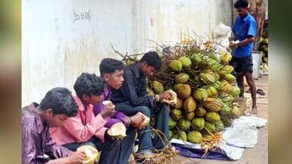 மாற வேண்டிய அவசர நிலை..! மறவாதீர் "இளநீர்"...!