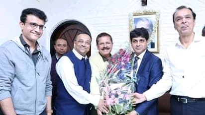 করোনা লড়াইয়ে মমতার পাশে অভিষেক ডালমিয়া, ৩০ লক্ষ টাকা দানের প্রতিশ্রুতি