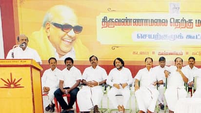 திமுக மாவட்ட செயலாளர் அதிரடி கைது..! பணமோசடி புகாரில் காவல்துறை நடவடிக்கை..!