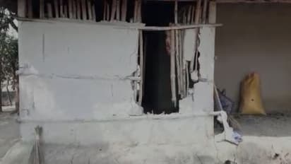 গভীর রাতে গ্রামে হাতির হানা, ঘুমন্ত অবস্থায় অগ্নিদগ্ধ একই পরিবারের তিনজন