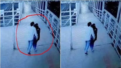 റെയില്വേ സ്റ്റേഷനില് സ്ത്രീകളെ കടന്നുപിടിച്ച് ചുംബിച്ചു; ഓടിരക്ഷപ്പെട്ട യുവാവ് സിസിടിവിയില് കുടുങ്ങി