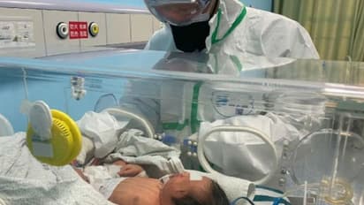 কাজ দিচ্ছে ওষুধে, ৩ মাসের শিশুকন্যাই এখন সমগ্র চিনের আশার আলো