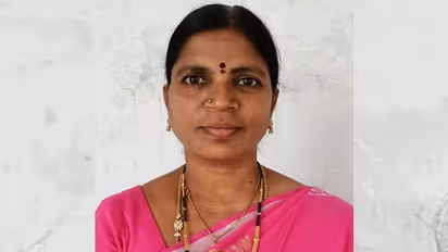 వురిమళ్ల సునంద తెలుగు కవిత: మన ఇద్దరినీ కూర్చిన..