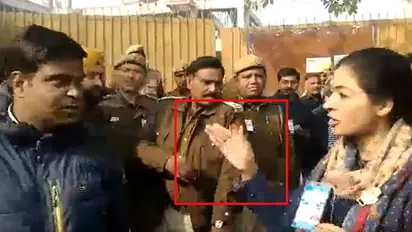 Delhi elections 2020: Watch Alka Lamba trying to slap an AAP worker