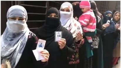 'രേഖകളെല്ലാം സൂക്ഷിച്ചോളൂ, എന്‍പിആറിന് ഉപകാരപ്പെടും'; ഭീഷണിപ്പെടുത്തി കര്‍ണാടക ബിജെപിയുടെ ട്വീറ്റ്