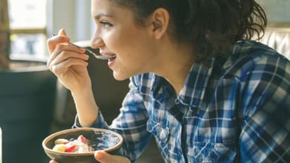 'സ്നാക്സ്' കഴിക്കുന്നതിന് മുന്‍പ് ഇക്കാര്യങ്ങള്‍ അറിയുക...