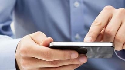 యువతితో రొమాన్స్.. వీడియో తీసి సోషల్ మీడియాలో పెట్టి...