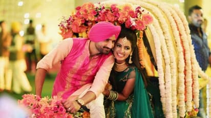 গীতার পোস্টার দেখেই হয়েছিলেন 'দিওয়ানা', বিয়ে করে নিয়েছিলেন দম, জানুন ভাজ্জির মজাদার প্রেম কাহিনি