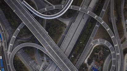 ശബ്ദം നിലച്ച് വുഹാന്‍; പുറത്തിറങ്ങാന്‍ ഭയന്ന് ഒരു കോടി ജനങ്ങള്‍