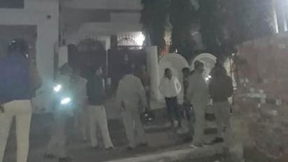 यहां खुलेआम चल रहा था देह व्यापार का धंधा, पुलिस आई तो छत से पेड़ पर कूदने लगी लड़कियां, एक की गिरने से मौत