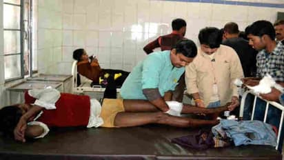 जख्मी होने के बावजूद अपराधियों से लड़ता रहा युवक, फोन करने पर भी नहीं पहुंची बिहार की पुलिस