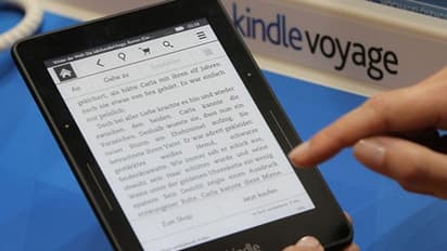 ভ্যালেন্টাইন ডে-তে প্রিয়জনের জন্য এমনকিছু উপহার যা অসামান্য হয়ে উঠতে পারে