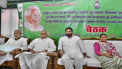 अब कन्हैया के बाद युवाओं के लिए नौकरी की मांग को लेकर बिहार में बेरोजगारी हटाओ यात्रा निकालेंगे तेजस्वी