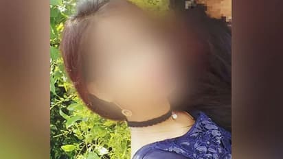 ஒரு தலைக்காதலால் உயிருடன் தீ வைக்கப்பட்ட இளம்பெண்... திருமணமான இளைஞரின் கொடூர செயல்..!