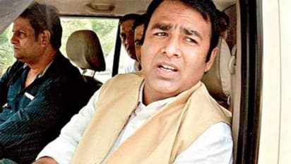 'ನಮ್ಮ ವಿಜ್ಞಾನಿಗಳ ಮೇಲೆ ನಂಬಿಕೆಯಿಲ್ಲದ ಮುಸ್ಲಿಮರು ಪಾಕ್‌ಗೆ ತೆರಳಬಹುದು'