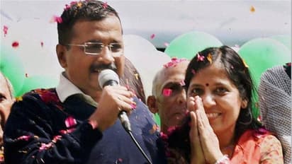  ദില്ലിയിൽ പൂജാരിമാർക്കും ഗുരുദ്വാര പുരോഹിതർക്കും പ്രതിമാസം 18000 രൂപ , പുതിയ പദ്ധതി പ്രഖ്യാപിച്ച് ആം ആദ്മി